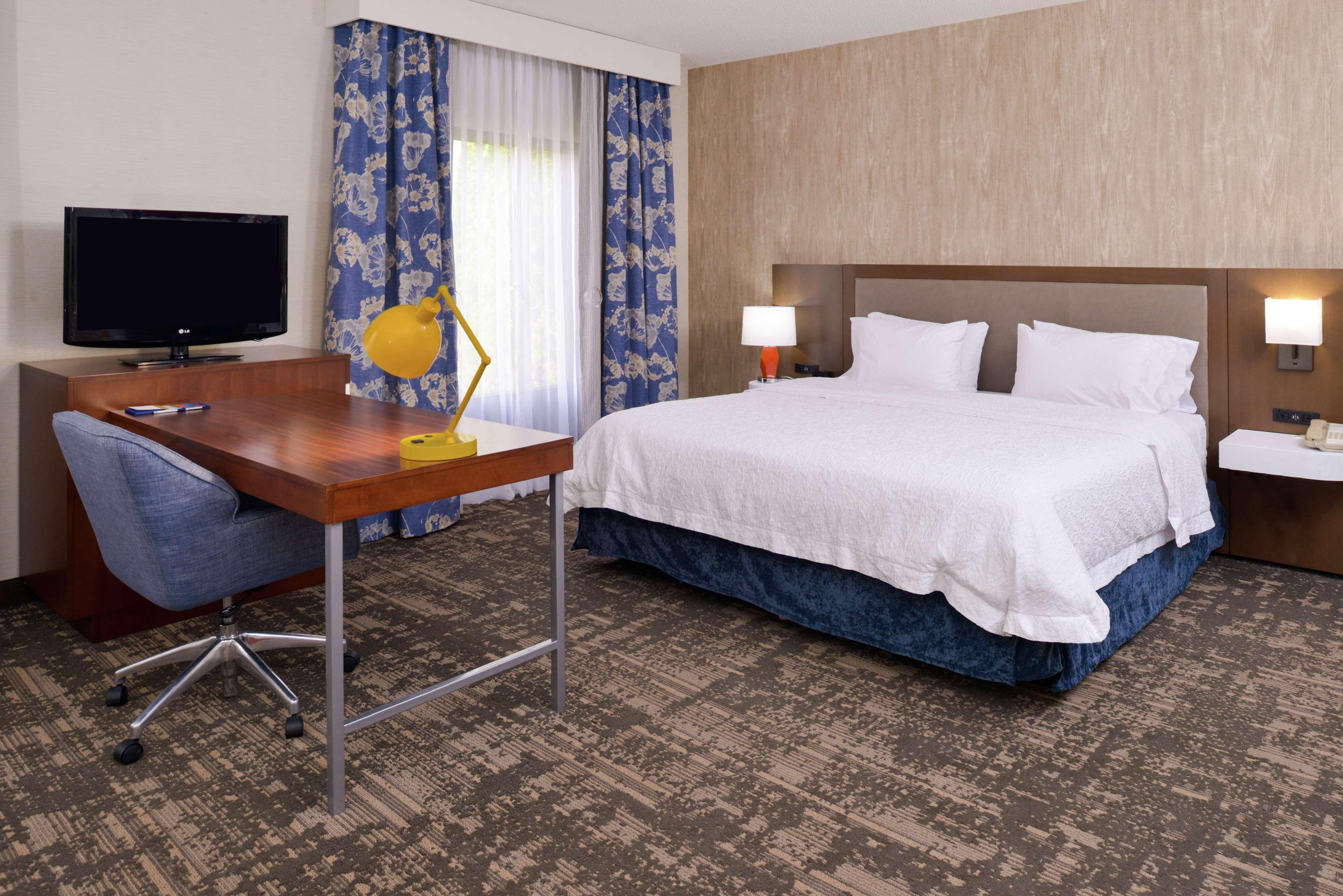 Hampton Inn & Suites Wilmington Bagian luar foto