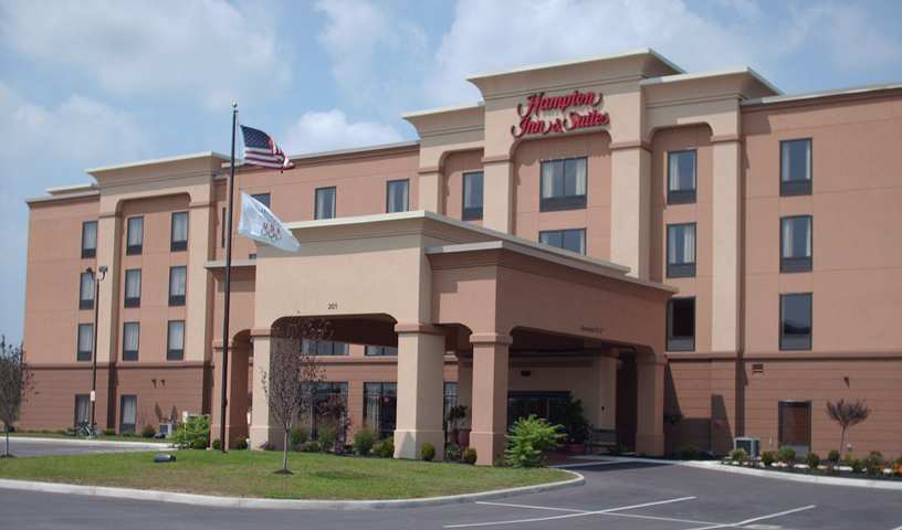 Hampton Inn & Suites Wilmington Bagian luar foto